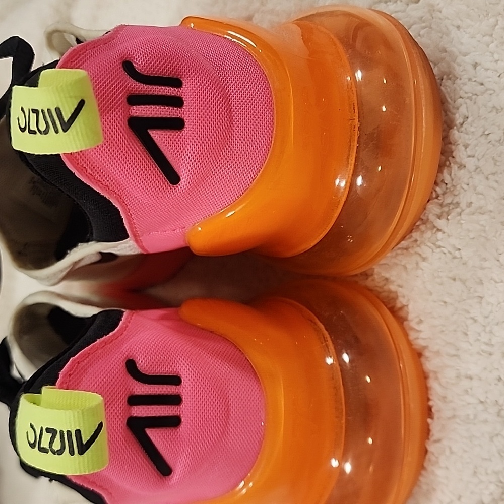 Nike Women's Air Max 270 in Pink and Orange Sz. 8 Preloved Ex Condition - Picture 4 of 5
